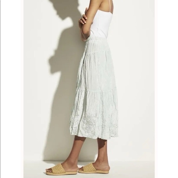 Vince Tiered Asymmetric Skirt Crinkle Mint - Picture 7 of 11